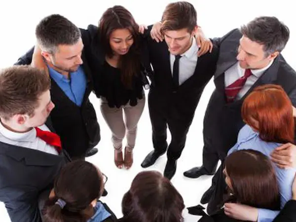 fin de año empresarial, trabajo de equipo, talleres para empreses, fomentar la confianza